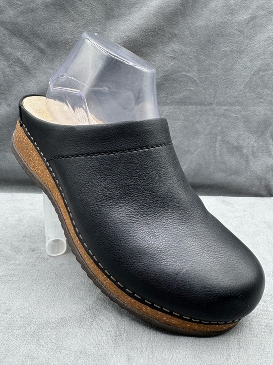 Shoes - Dansko Mariella Mules Women’s Size 7.5 Black Leather Slip-On